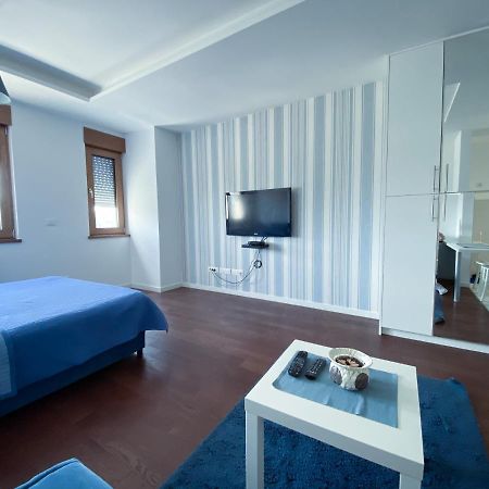 Apartment Azzurro Lux Beograd Bagian luar foto